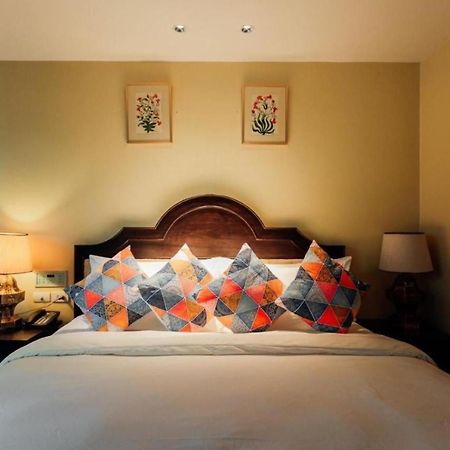 Sheik Istana Hotel Chiangmal Τσιάνγκ Μάι Εξωτερικό φωτογραφία