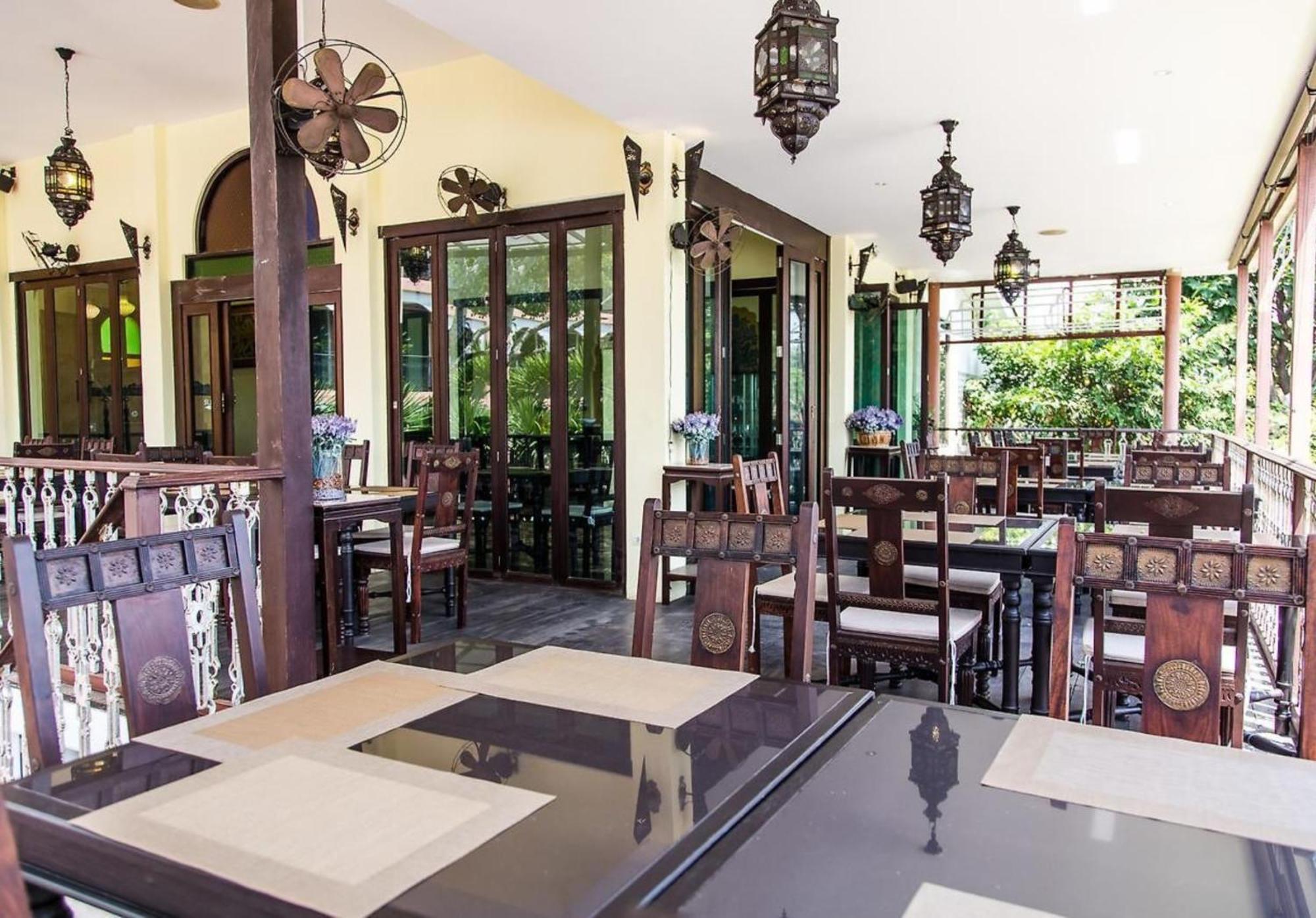 Sheik Istana Hotel Chiangmal Τσιάνγκ Μάι Εξωτερικό φωτογραφία
