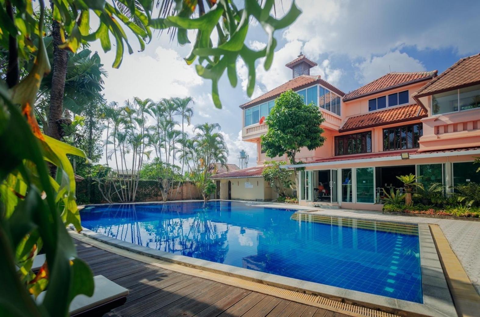 Sheik Istana Hotel Chiangmal Τσιάνγκ Μάι Εξωτερικό φωτογραφία